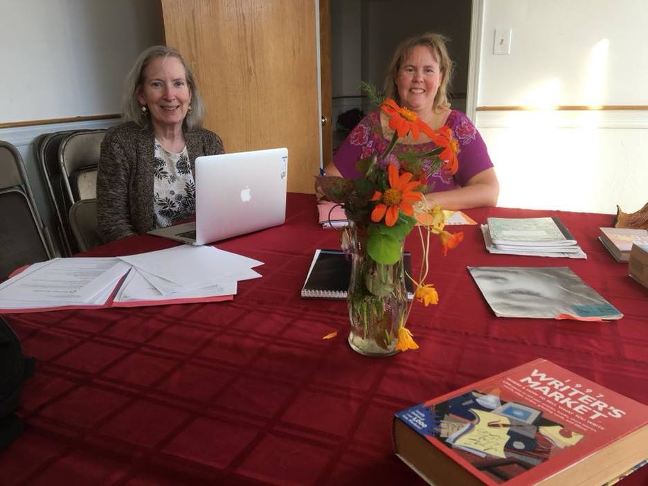 Maureen Fielding and Louise Bierig present at Lansdowne Writers Workshop Submission Sunday event.
